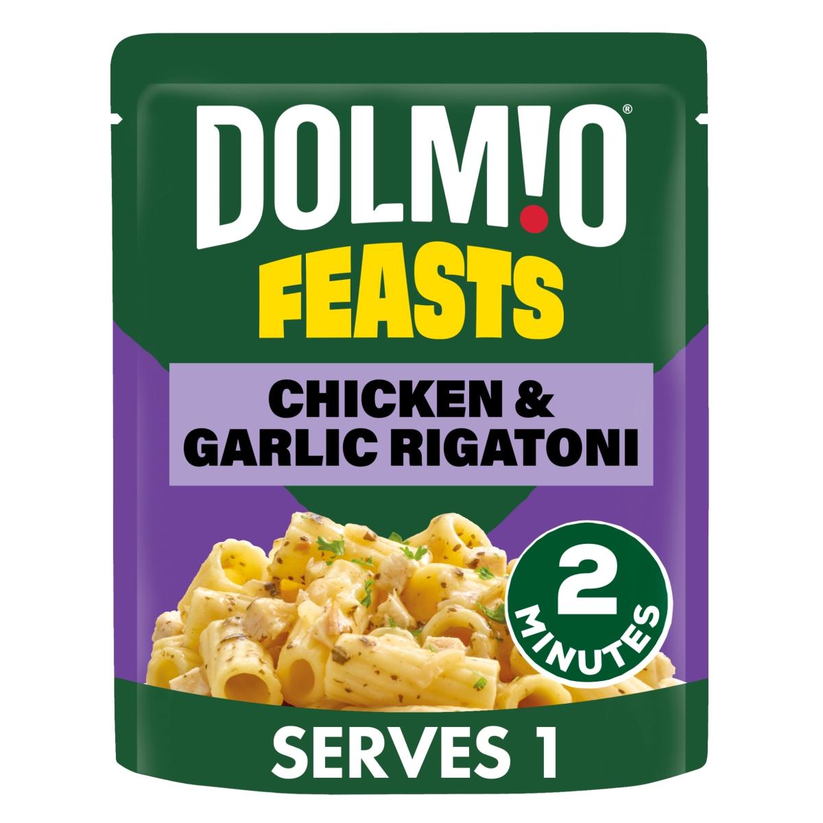 Feasts Chicken & Garlic Rigatoni Pasta Ready Meal