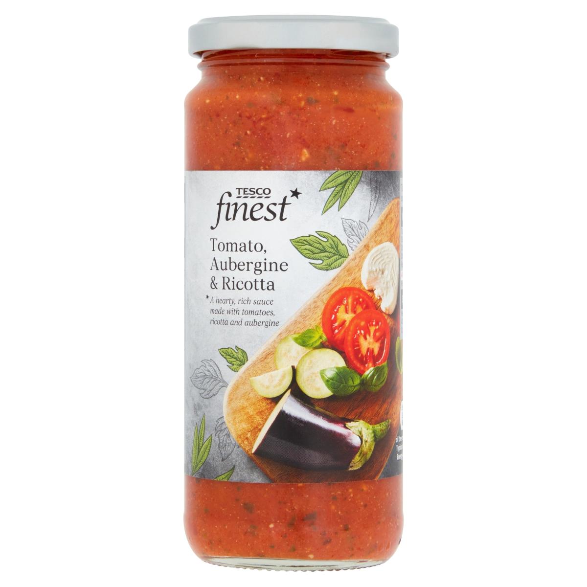 Finest Tomato Aubergine & Ricotta Pasta Sauce