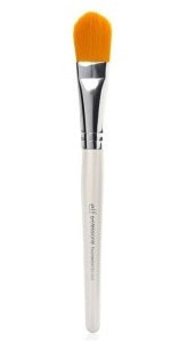 Studio Foundation Brush 1801