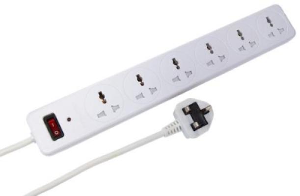 MGX-W6U 13 amps Multi-Guard 6 Outlet With Switch 1.5 Metres